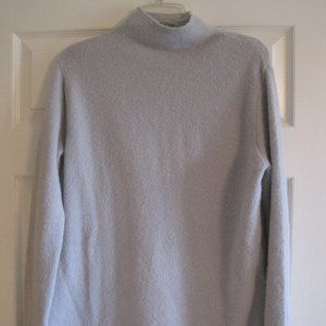 NEW YORK AND COMPANY LIGHT BLUE SWEATER L
